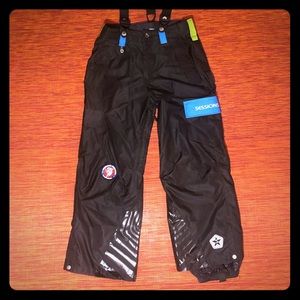 Men’s sessions snow pants with suspenders. Recco